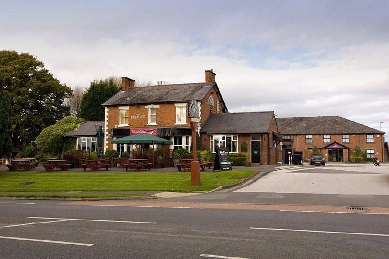 Premier Inn Premier Inn Crewe 낸트위치 외부 사진